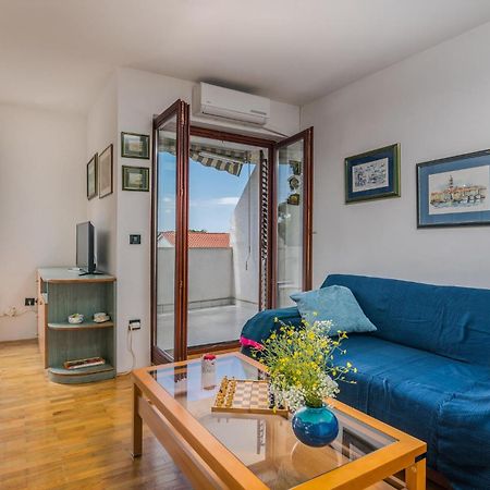 Amazing Apartment In Krk With Kitchen Krk Town Exterior foto