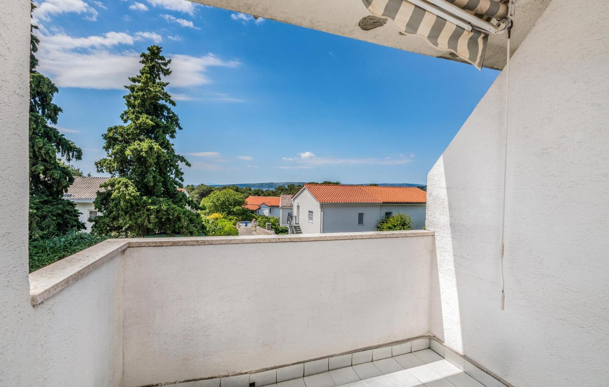 Amazing Apartment In Krk With Kitchen Krk Town Exterior foto